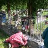 Natieranie oplotenia na cintoríne